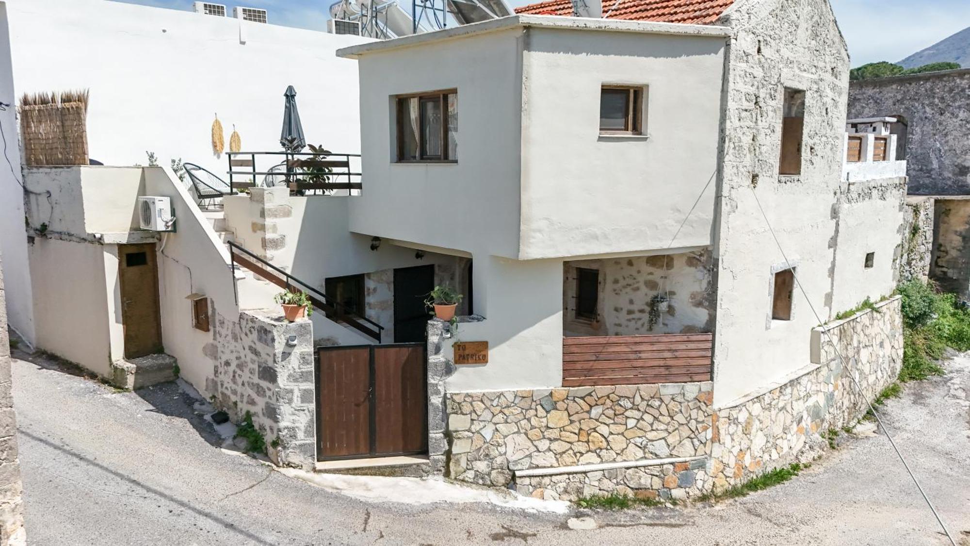 To Patriko Vila Kournás Exterior foto